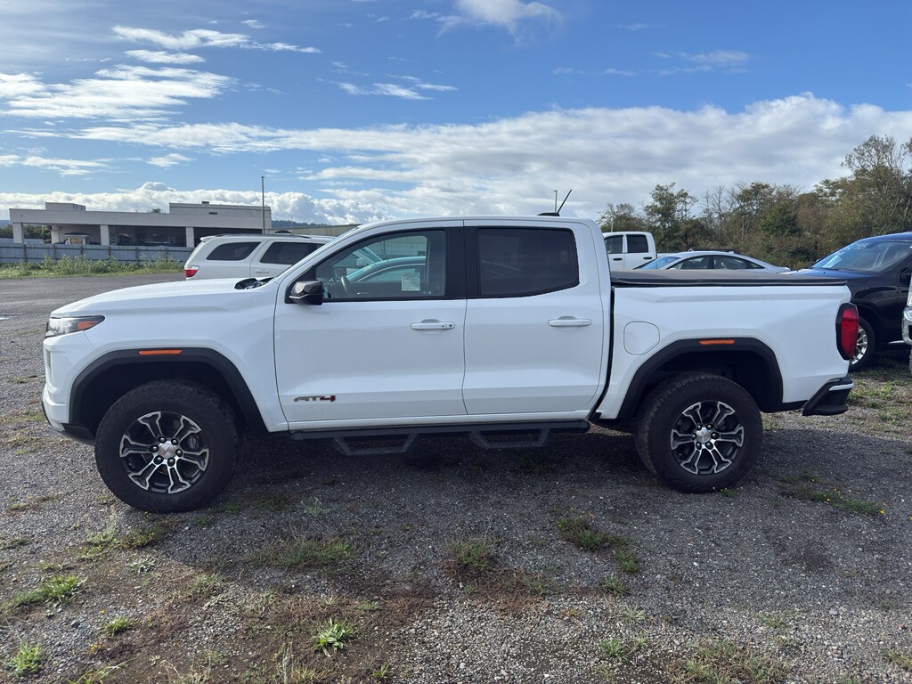 2024 Gmc Canyon AT4 photo 3