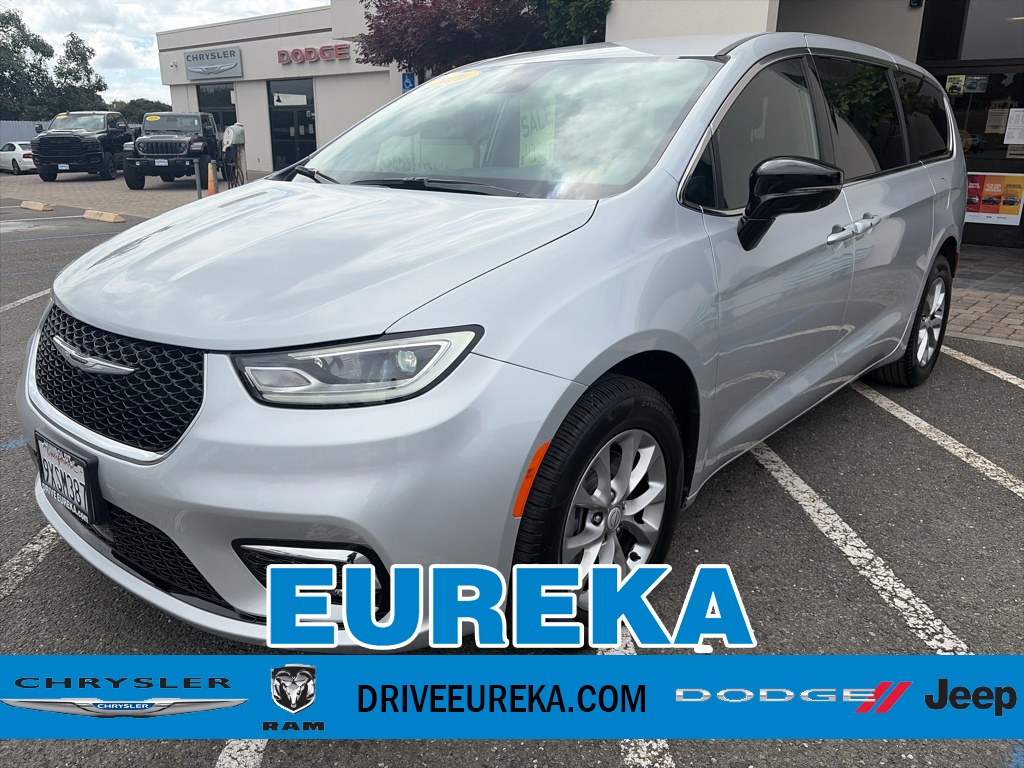  Chrysler Pacifica