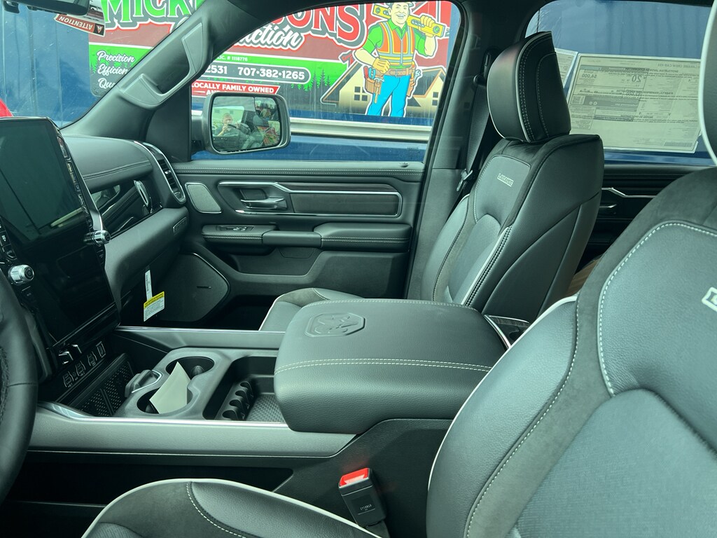 2026 Ram 1500 Laramie photo 2