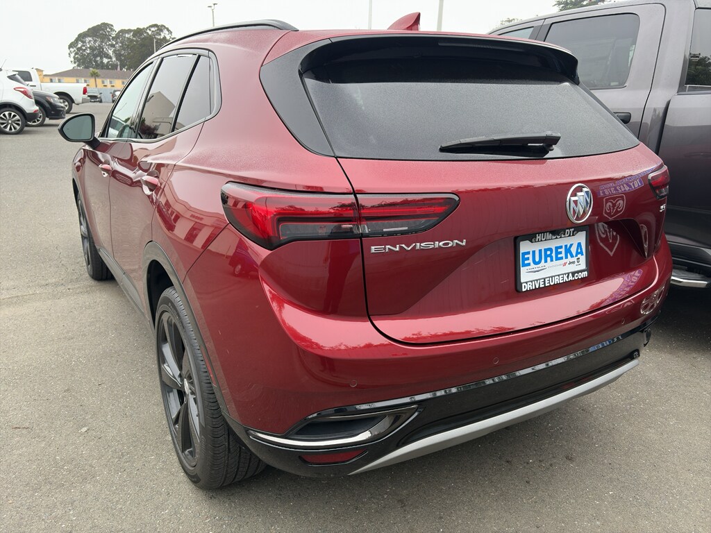 2021 Buick Envision Preferred photo 2
