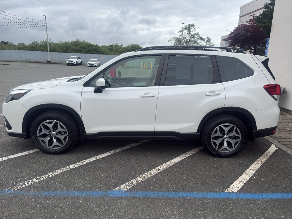 Used 2023 Subaru Forester Premium SUV