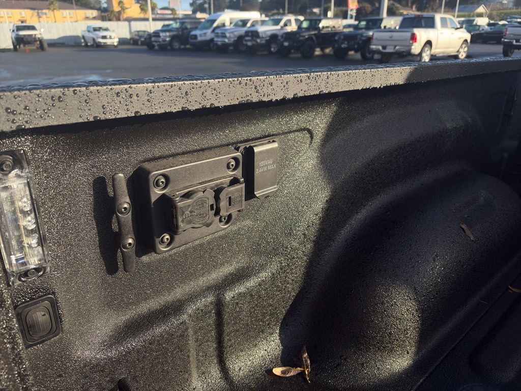 2026 RAM 3500 Tradesman - Photo 17