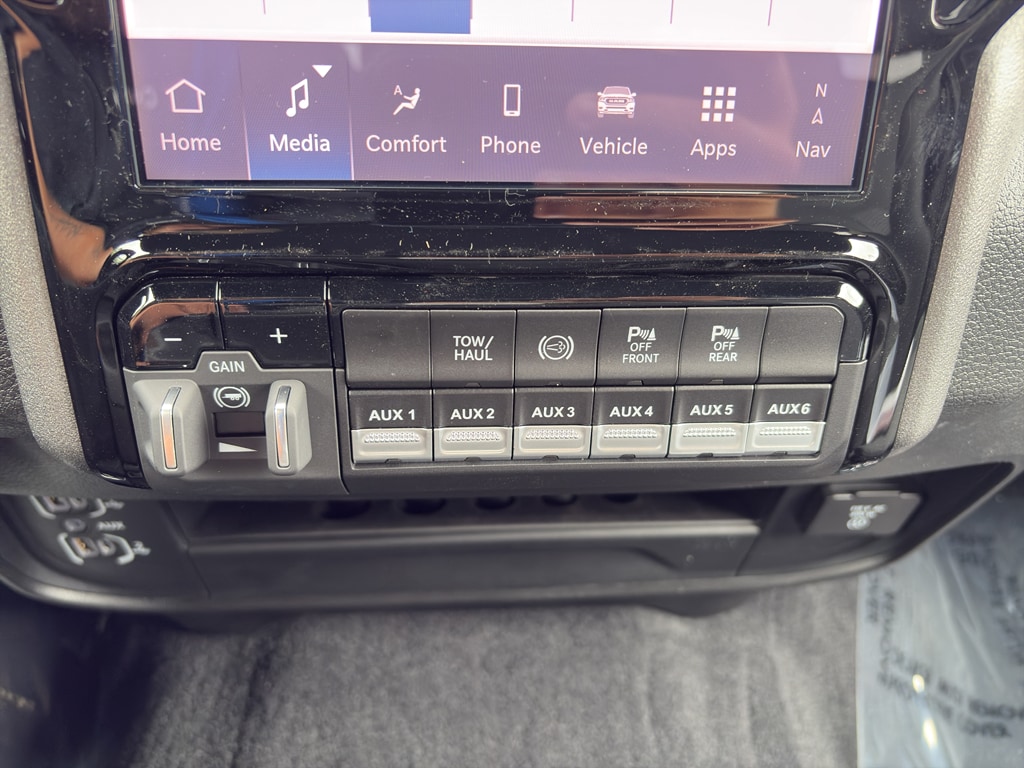 2025 RAM 2500 Tradesman - Photo 17
