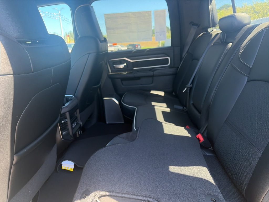 2026 RAM 2500 Laramie - Photo 13