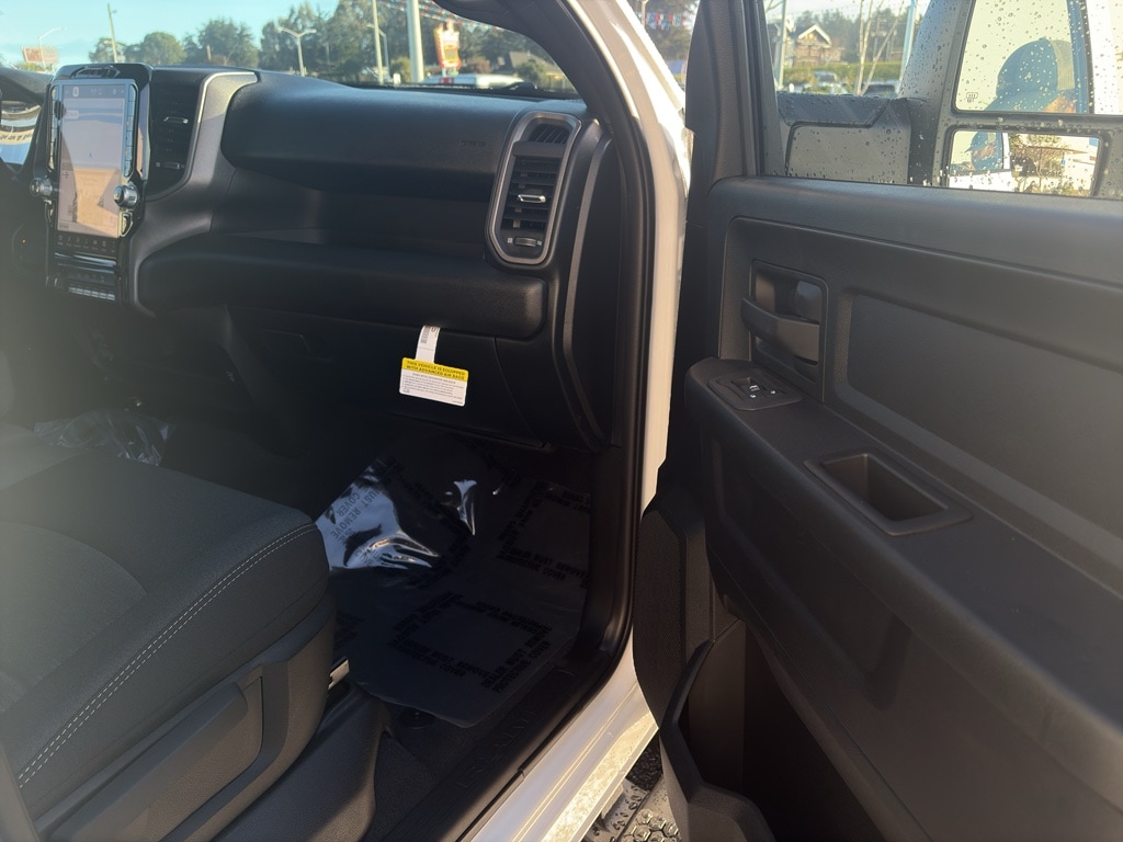 2026 RAM 3500 Tradesman - Photo 24