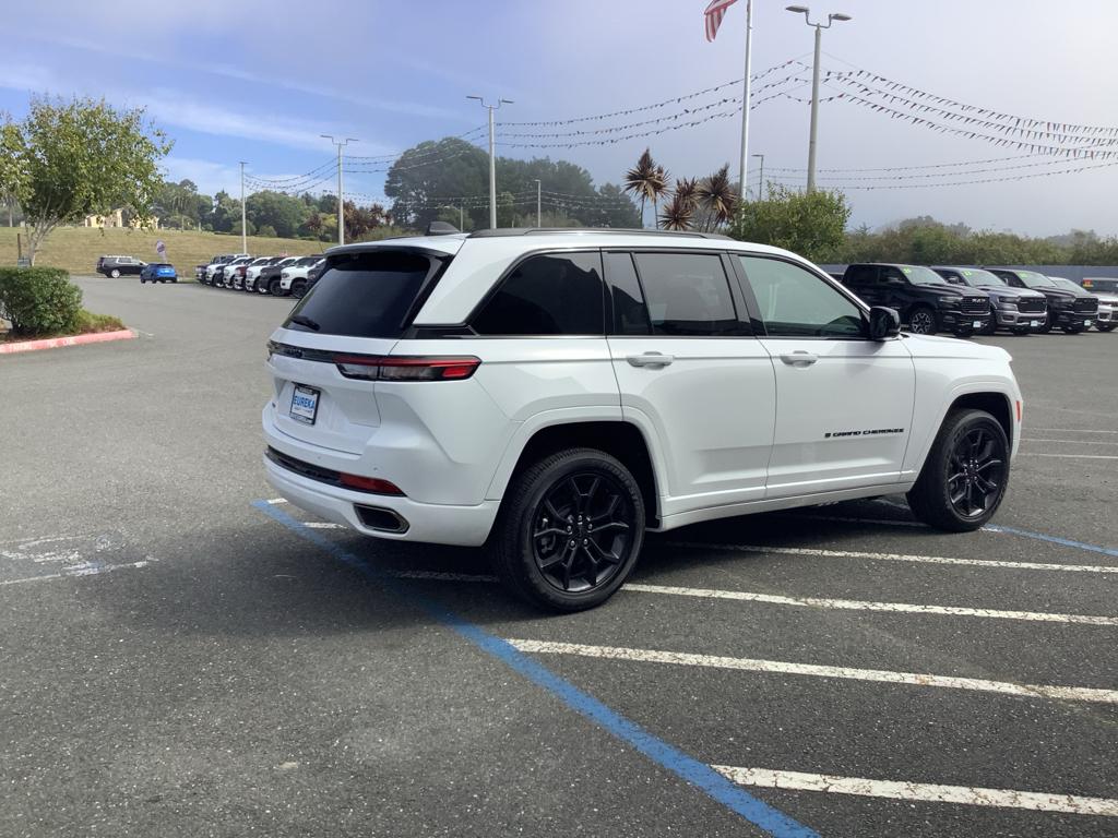 2024 Jeep Grand Cherokee 4xe Base photo 4