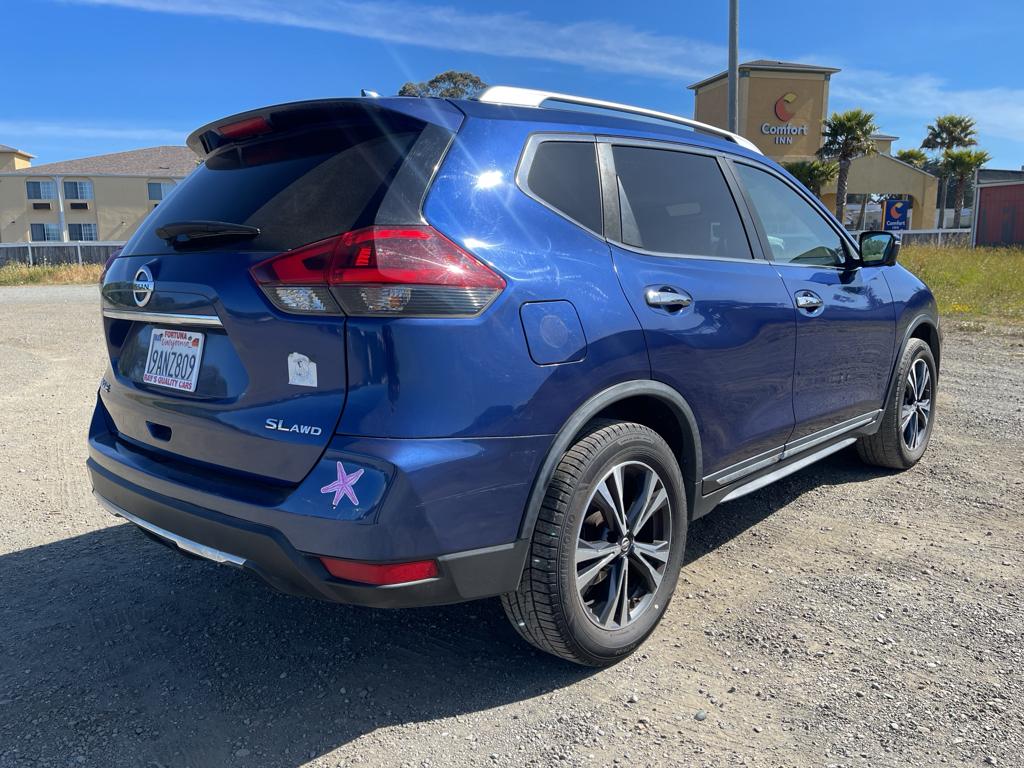 Used 2018 Nissan Rogue SL with VIN JN8AT2MV7JW320254 for sale in Eureka, CA