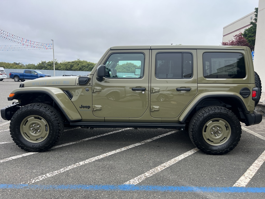 2025 Jeep Wrangler 4xe Willys '41 4XE - Photo 9