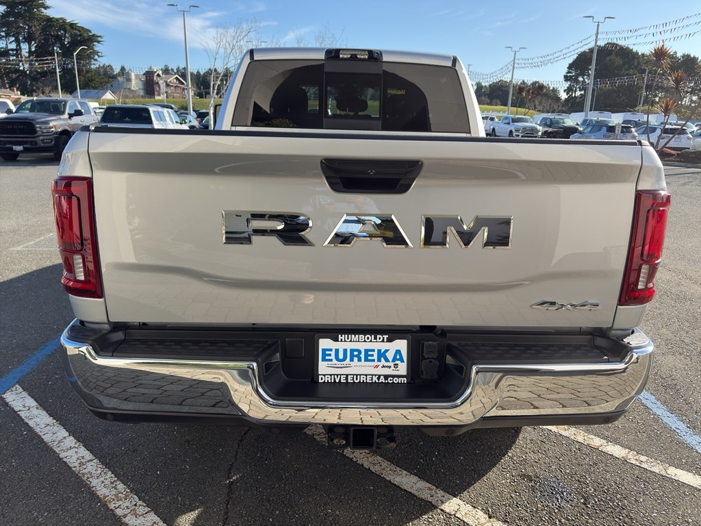 2026 RAM 3500 Tradesman - Photo 18