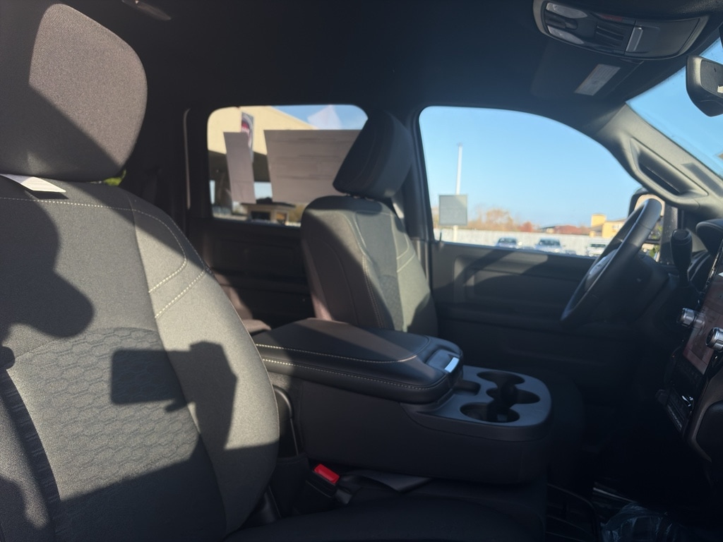2026 RAM 3500 Tradesman - Photo 26