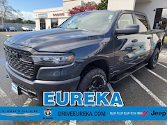 2026 Ram 1500 WARLOCK CREW CAB 4X4 5'7 BOX Pickup