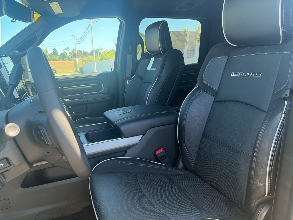 2026 RAM 2500 Laramie - Photo 18