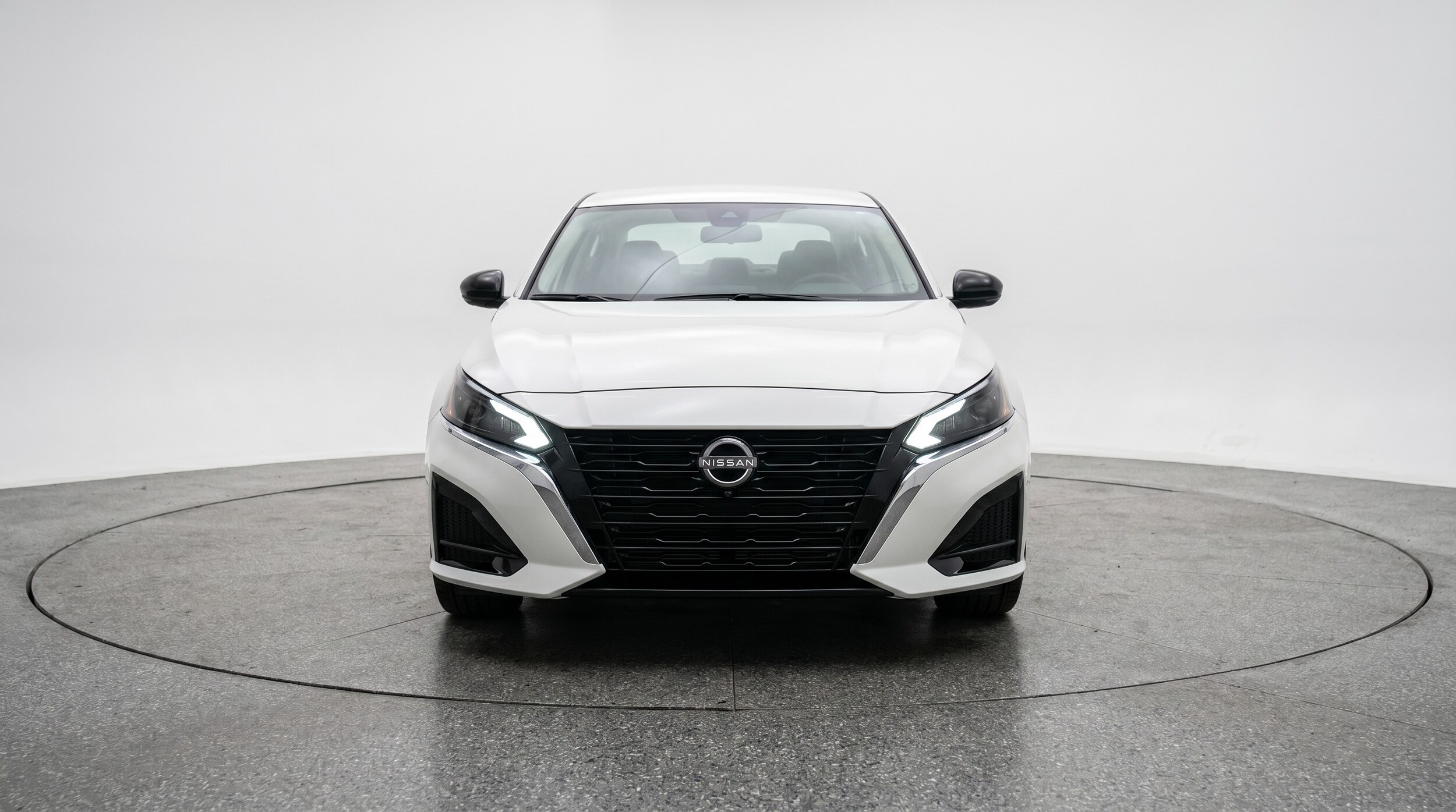 Thumbnail: 2025 Nissan Altima - 2