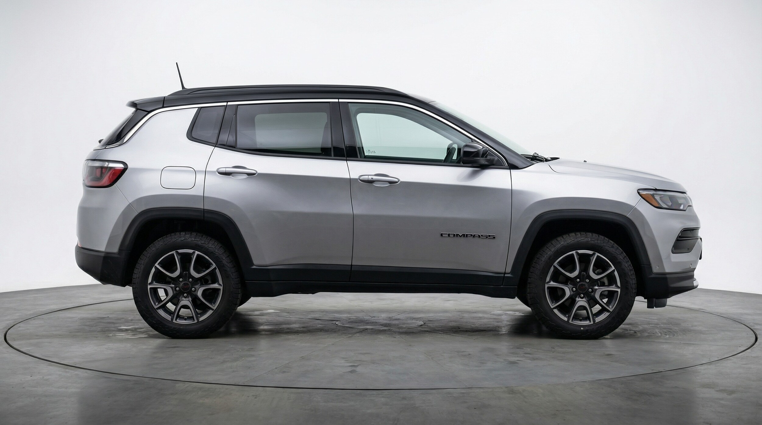 Thumbnail: 2025 Jeep Compass - 8