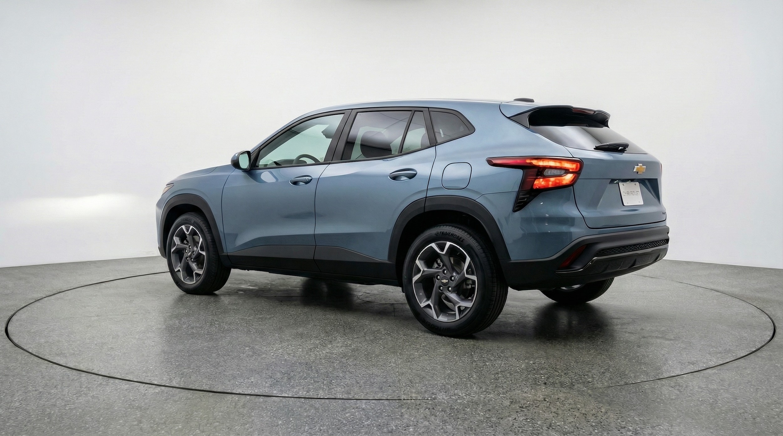 Thumbnail: 2025 Chevrolet Trax - 5