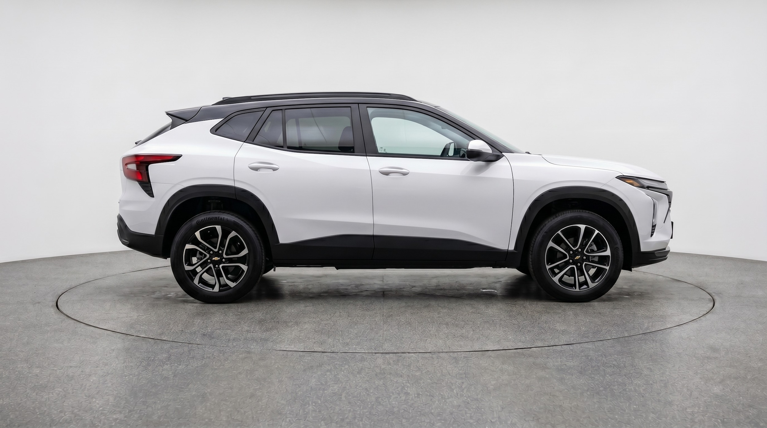 Thumbnail: 2025 Chevrolet TrailBlazer - 8