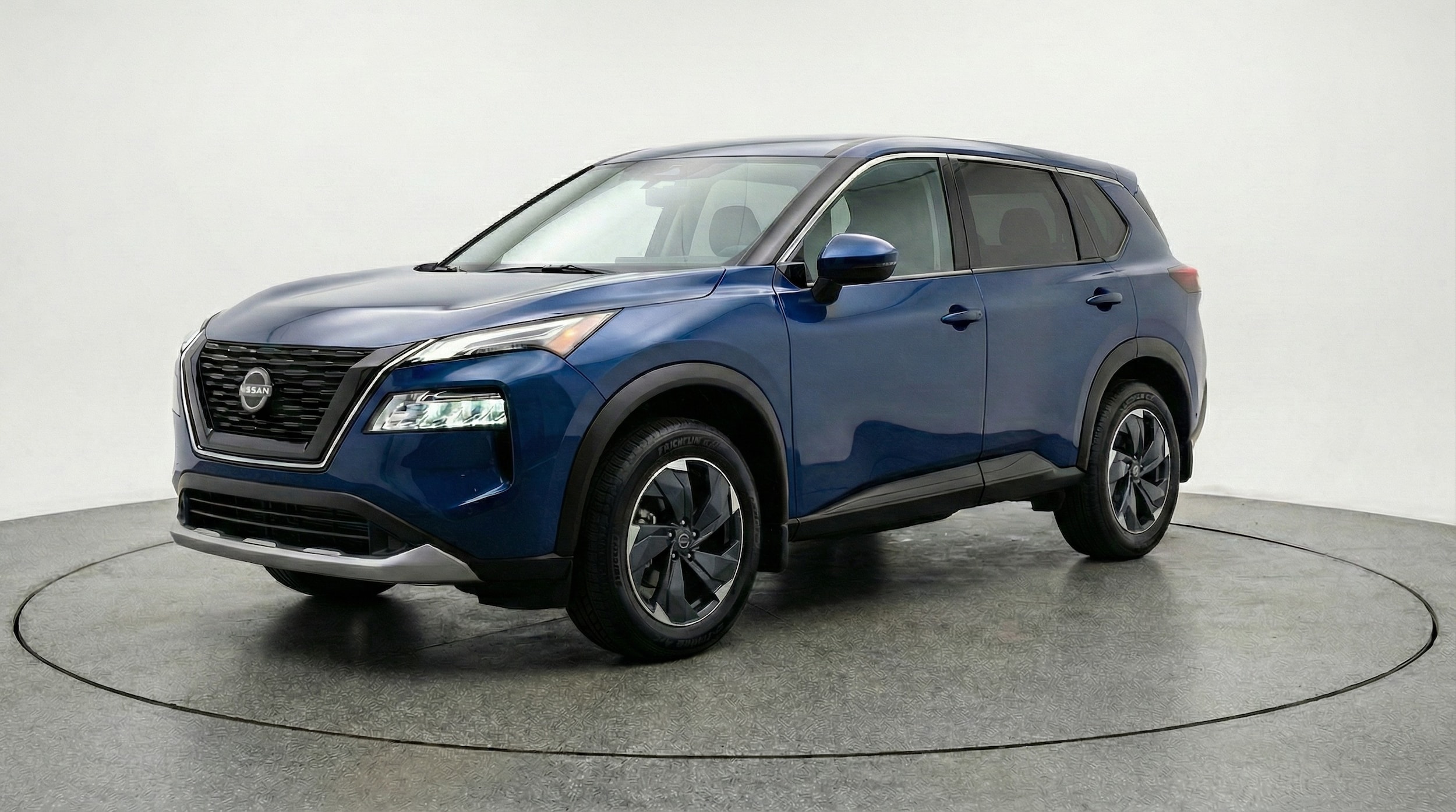 Thumbnail: 2025 Nissan Rogue - 3