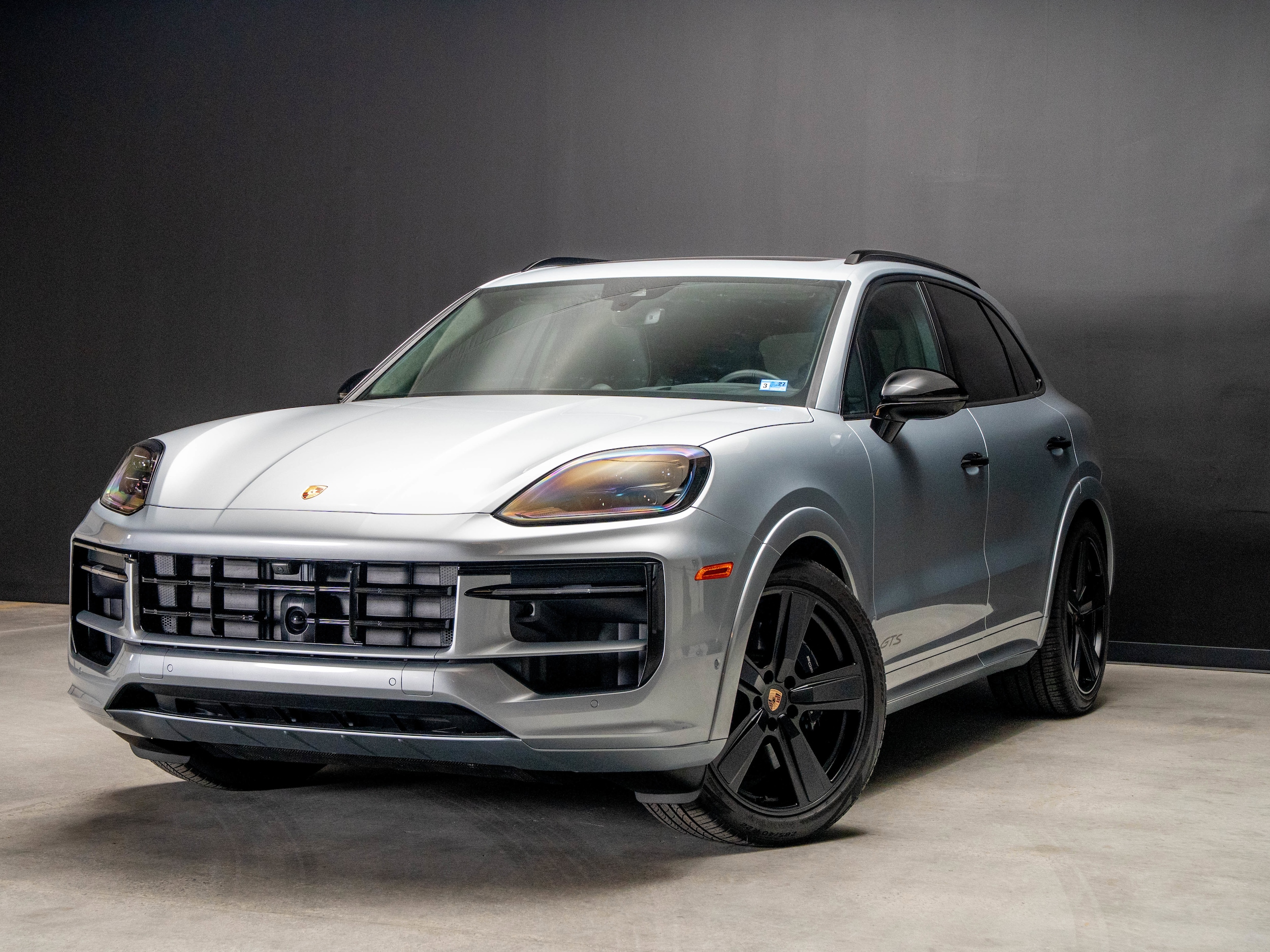 2025 Porsche Cayenne GTS