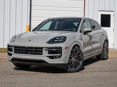 2026 Porsche Cayenne Coupe Coupe