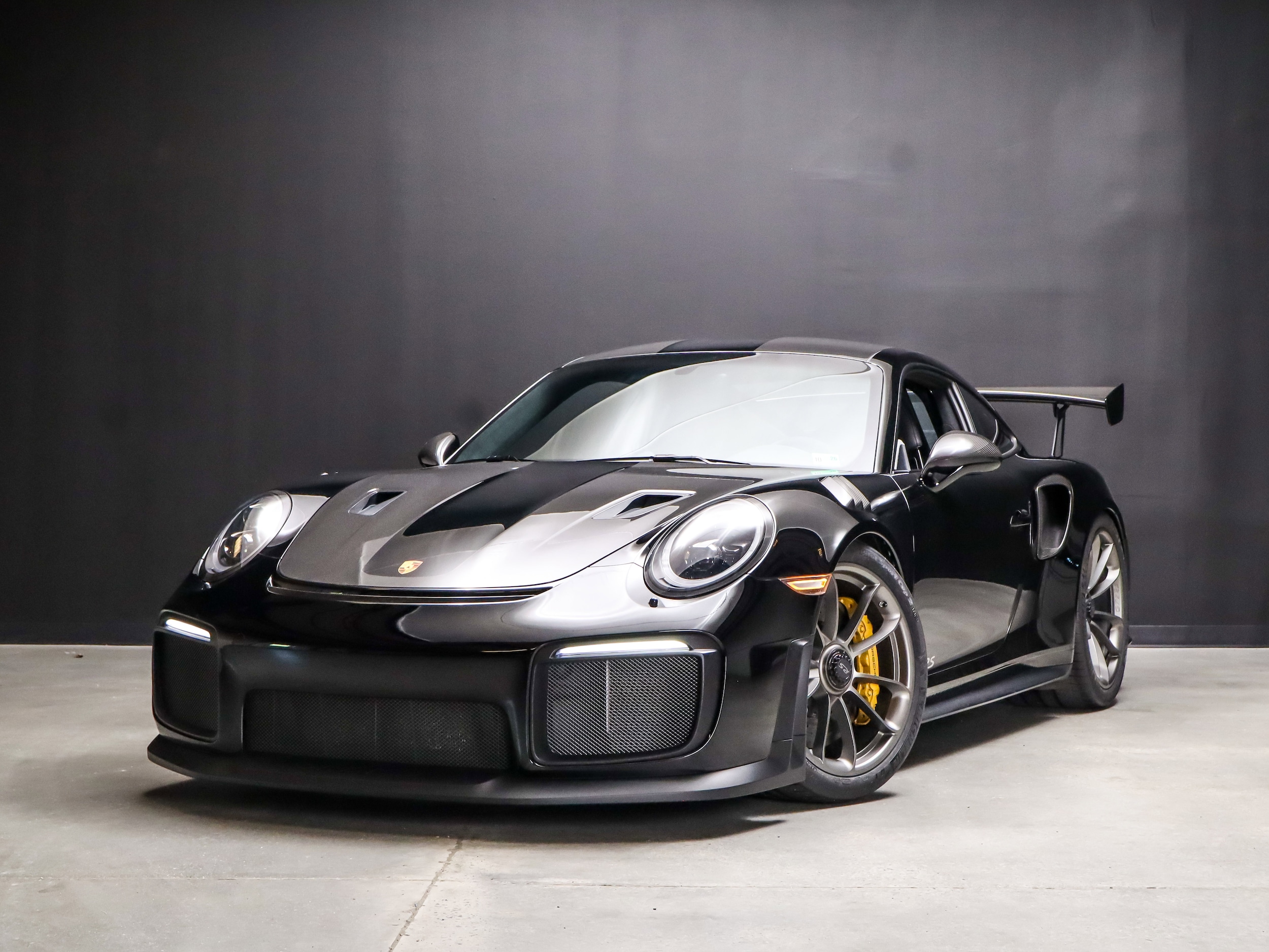 2018 Porsche 911 GT2 RS's photo