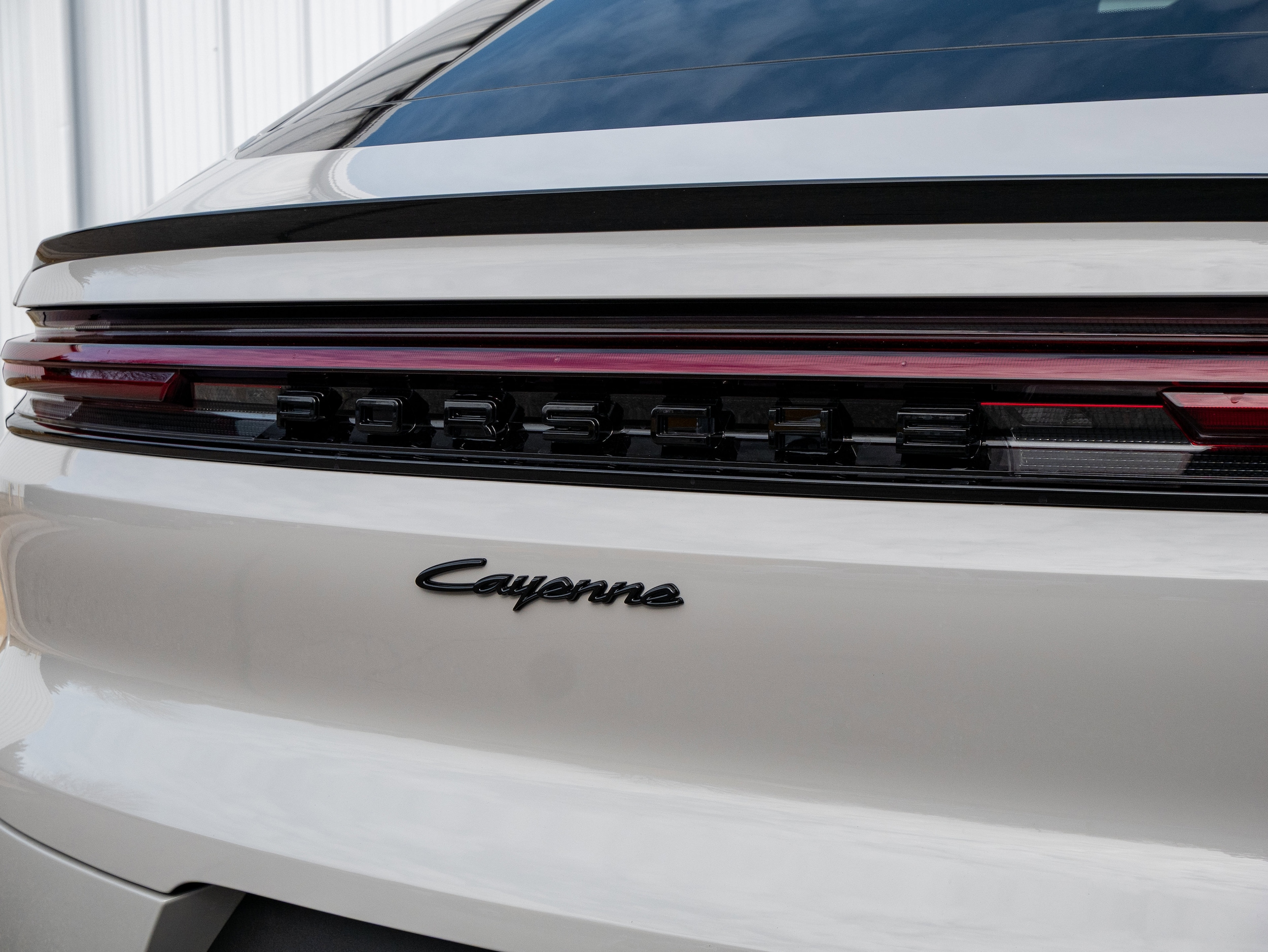 2026 Porsche Cayenne Coup E-Hybrid - Photo 17