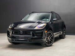 2025 Porsche Macan AWD