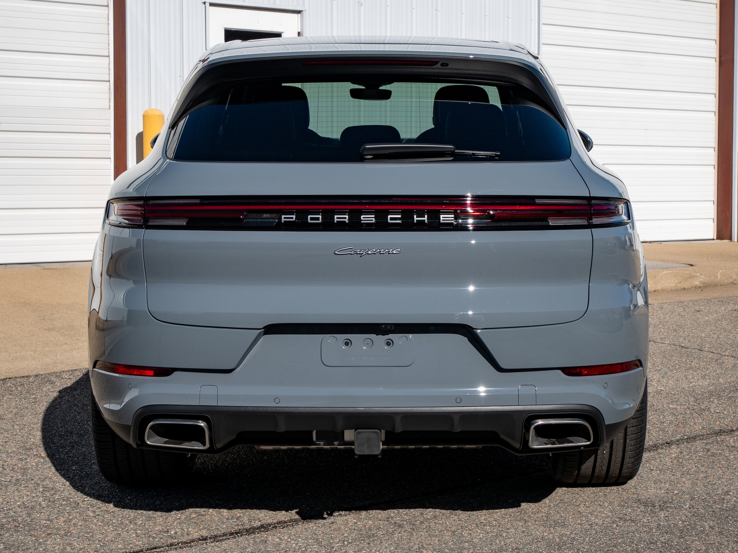 2026 Porsche Cayenne E-Hybrid - Photo 6
