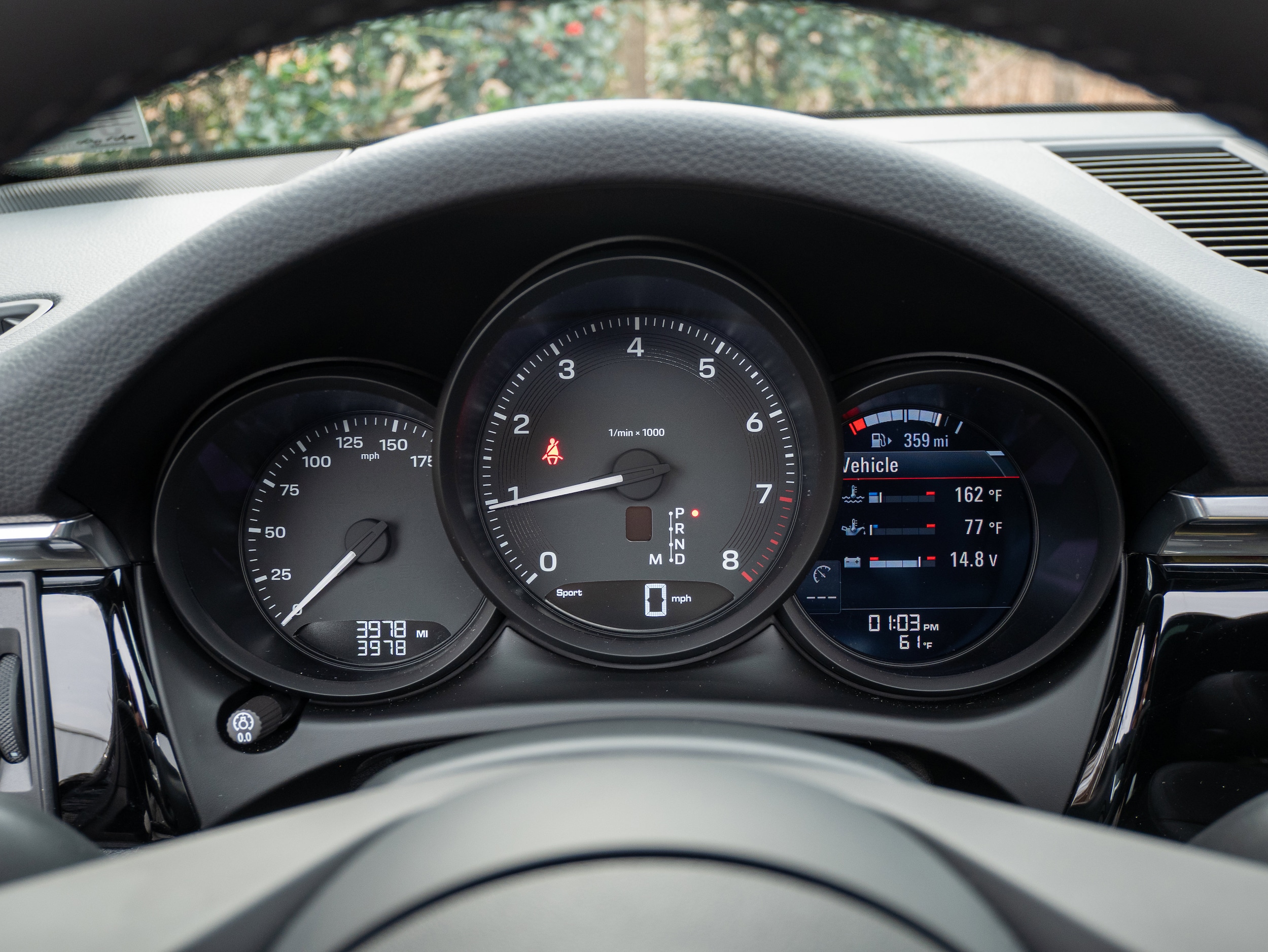 2025 Porsche Macan - Photo 19