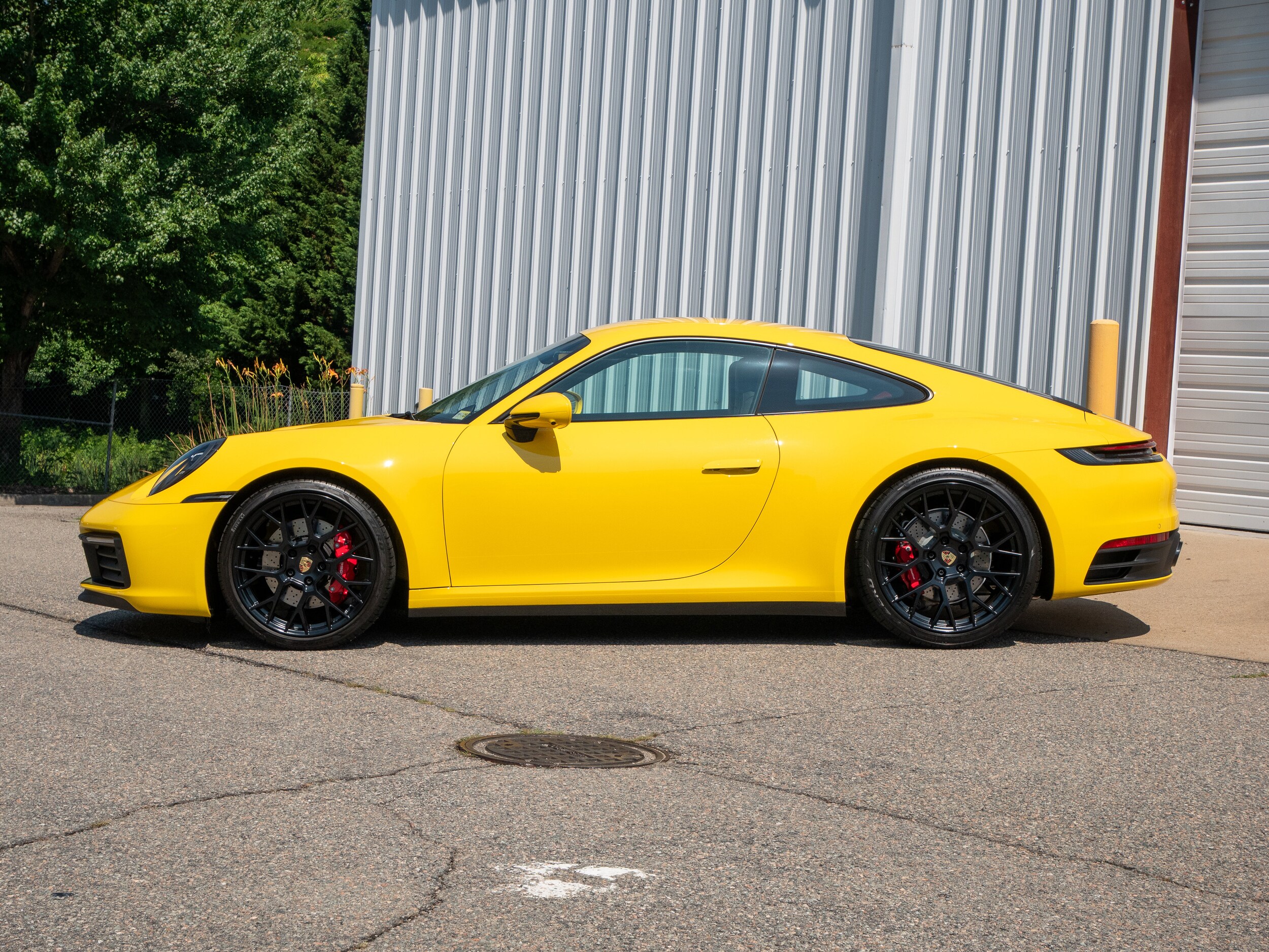 2024 Porsche 911 S photo 2