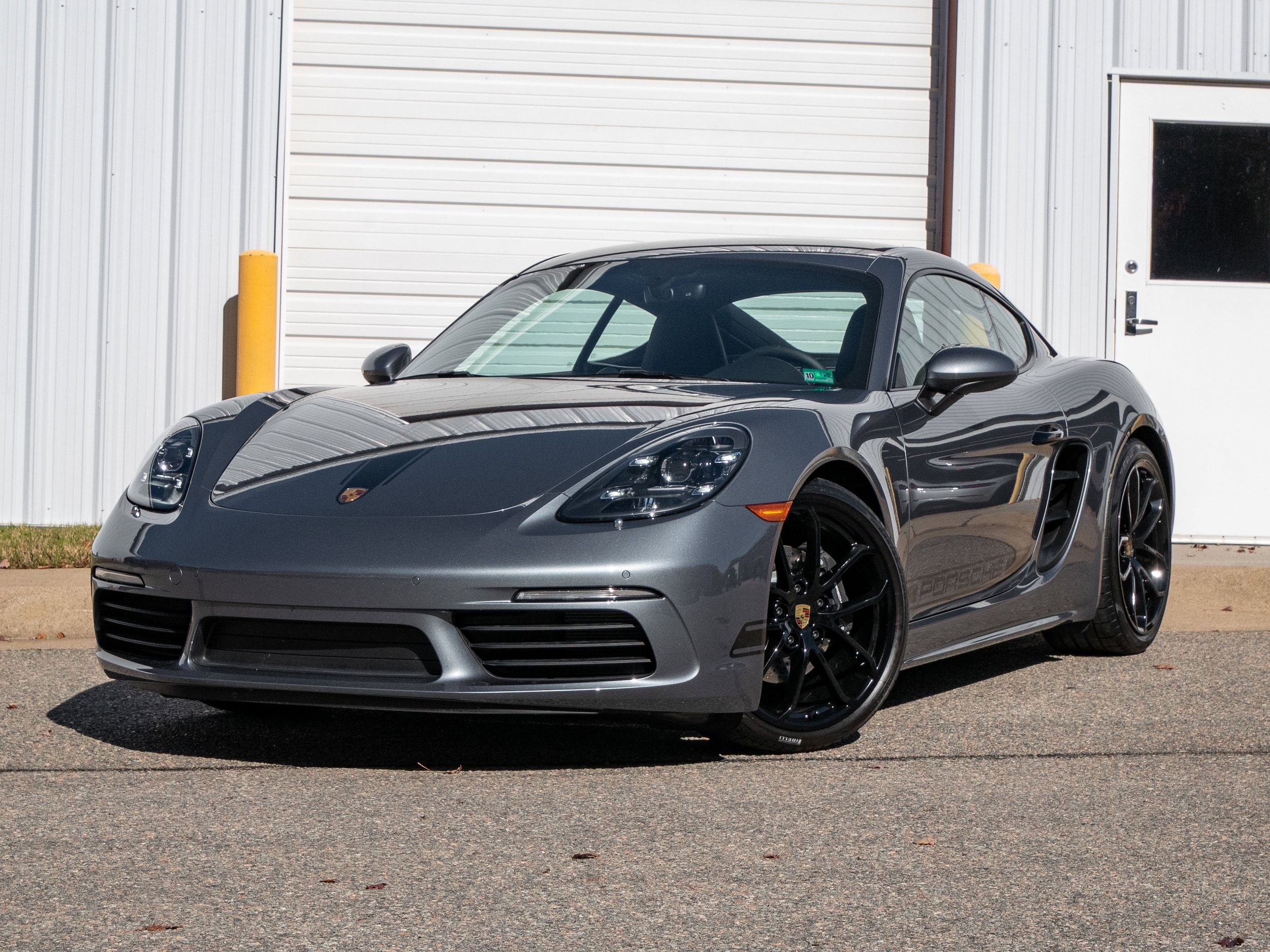 2025 Porsche 718 Style Edition's photo