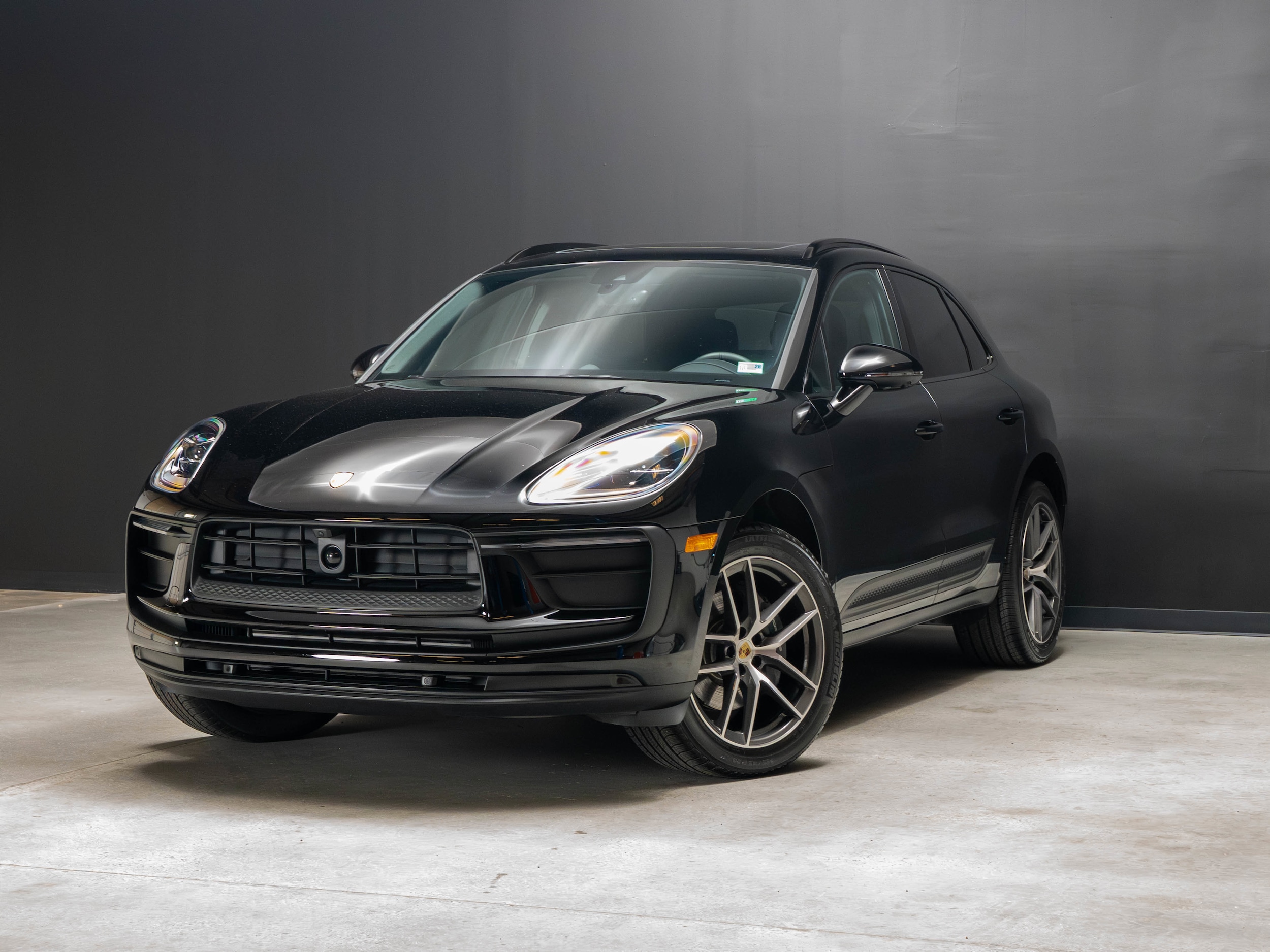2026 Porsche Macan's photo
