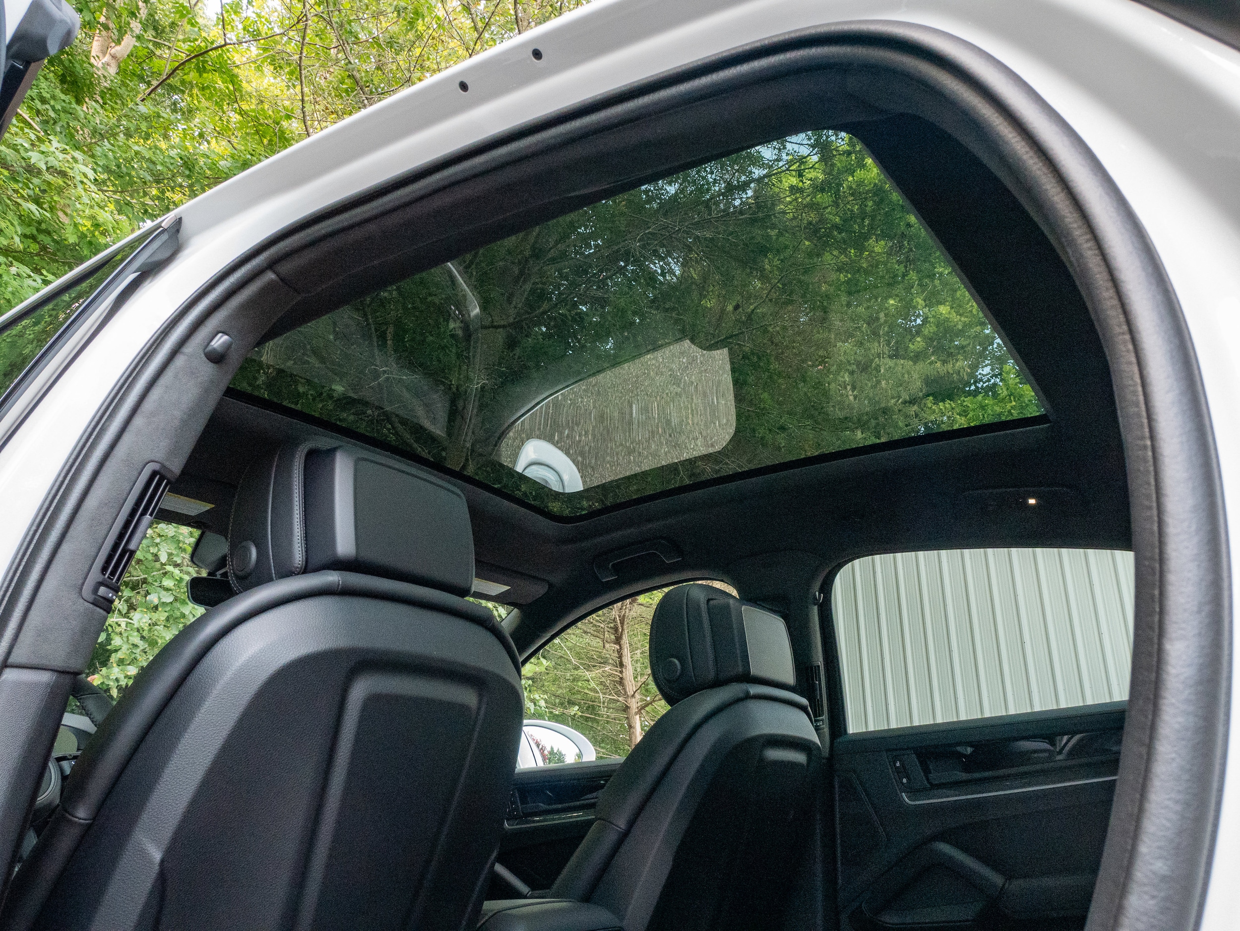 2025 Porsche Cayenne Coup Turbo E-Hybrid - Photo 41