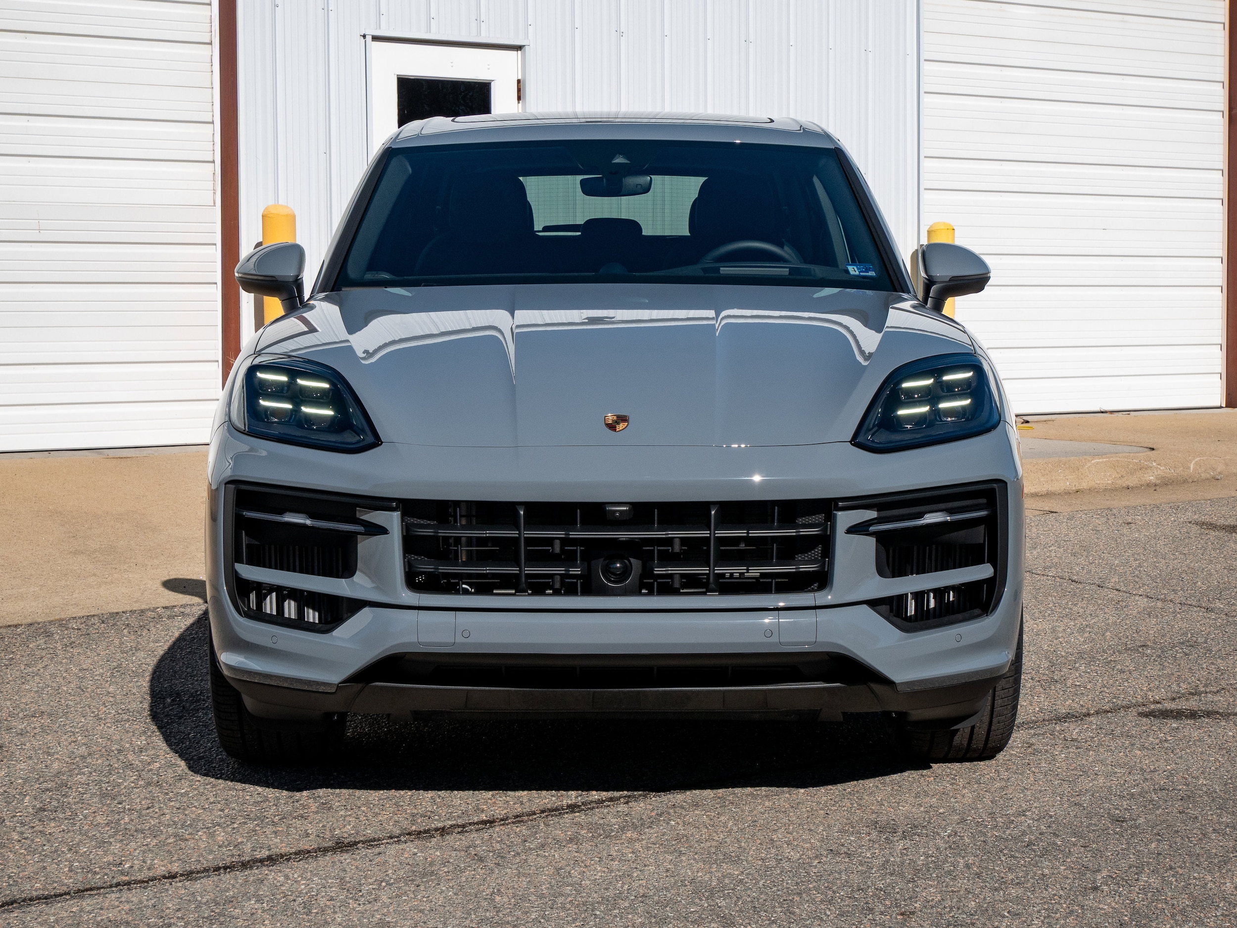 2026 Porsche Cayenne E-Hybrid - Photo 10