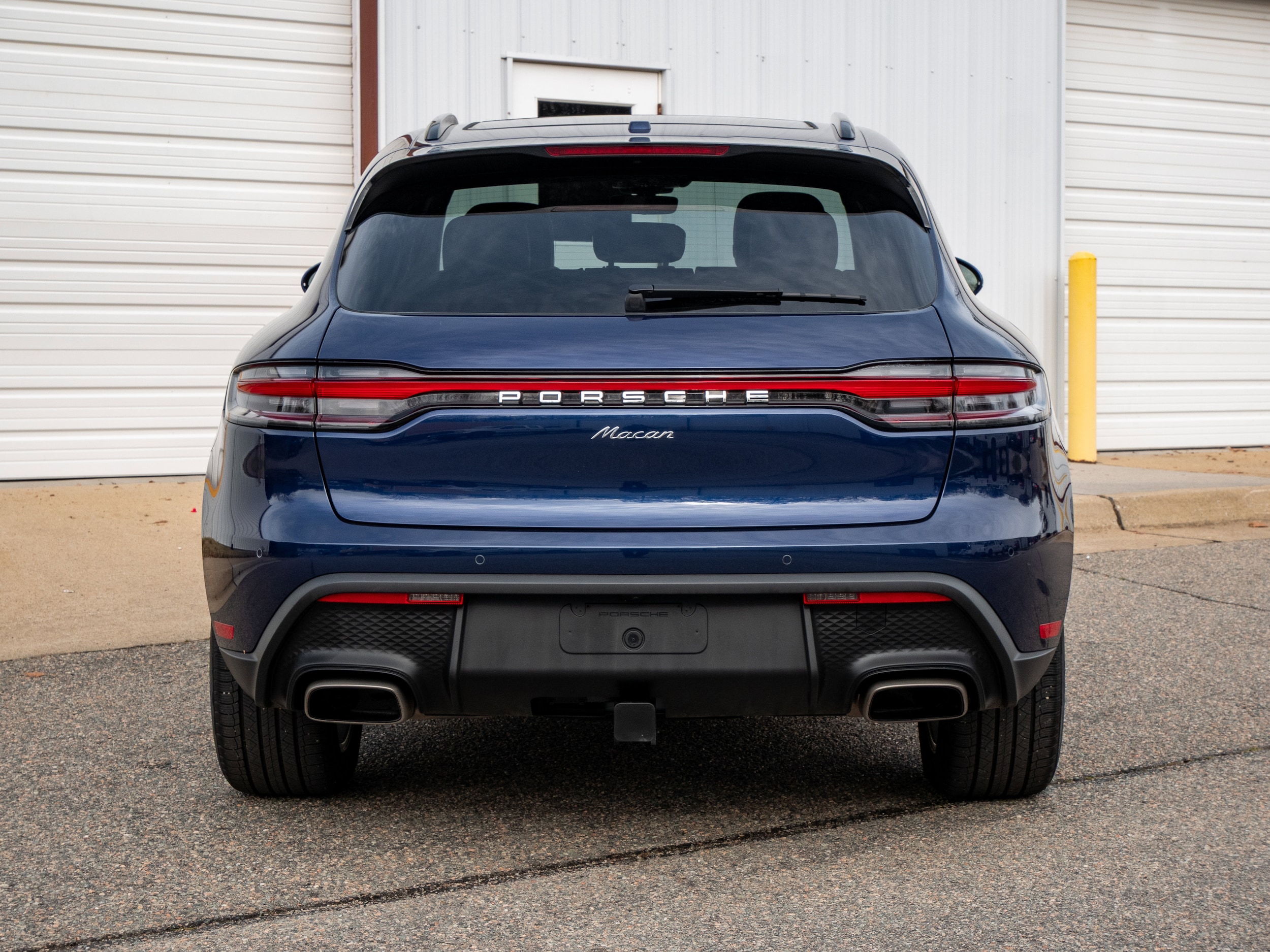 2025 Porsche Macan - Photo 6