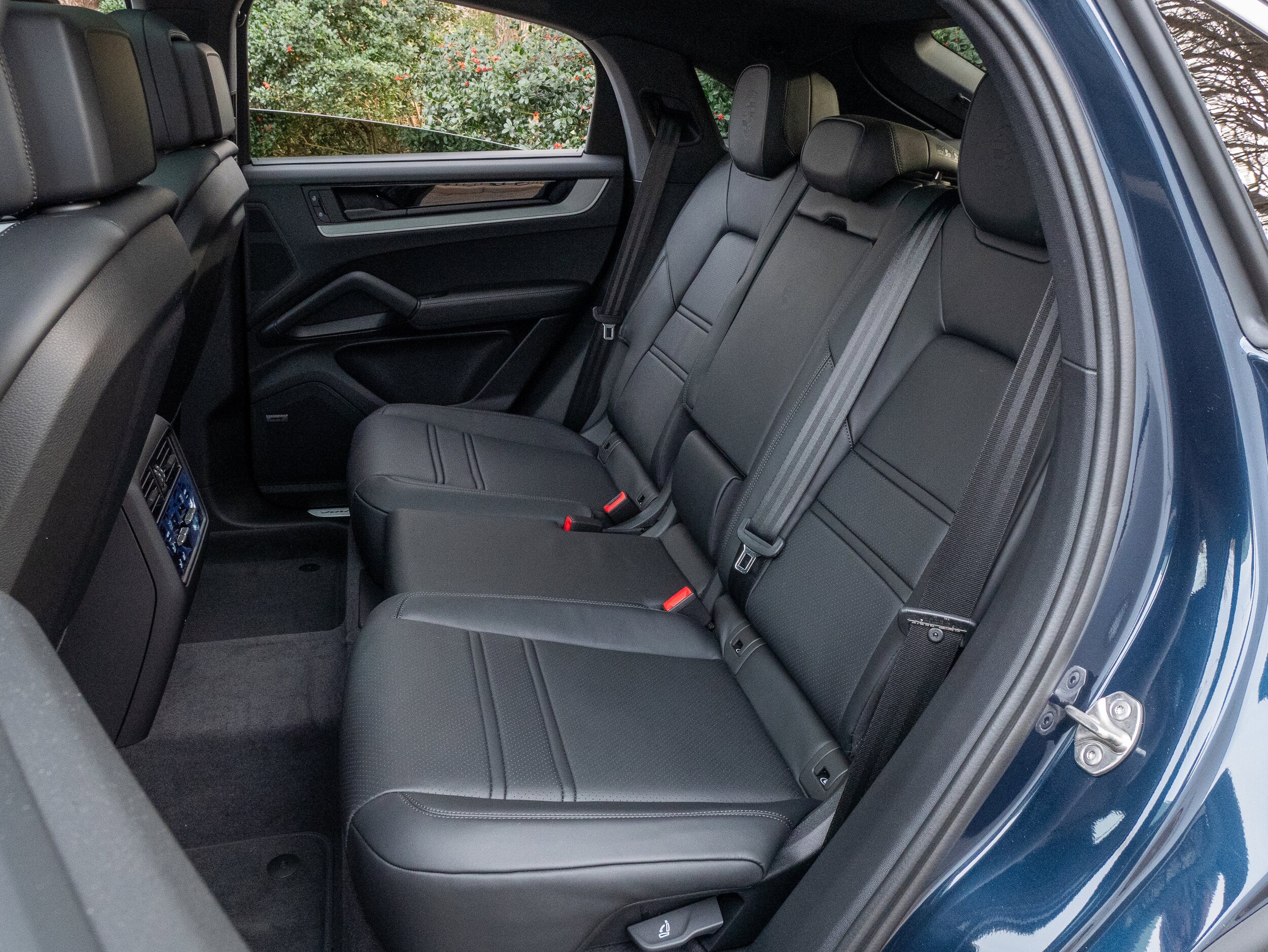 2026 Porsche Cayenne Coup Base - Photo 34
