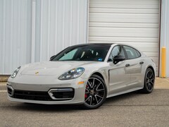 2022 Porsche Panamera GTS GTS AWD