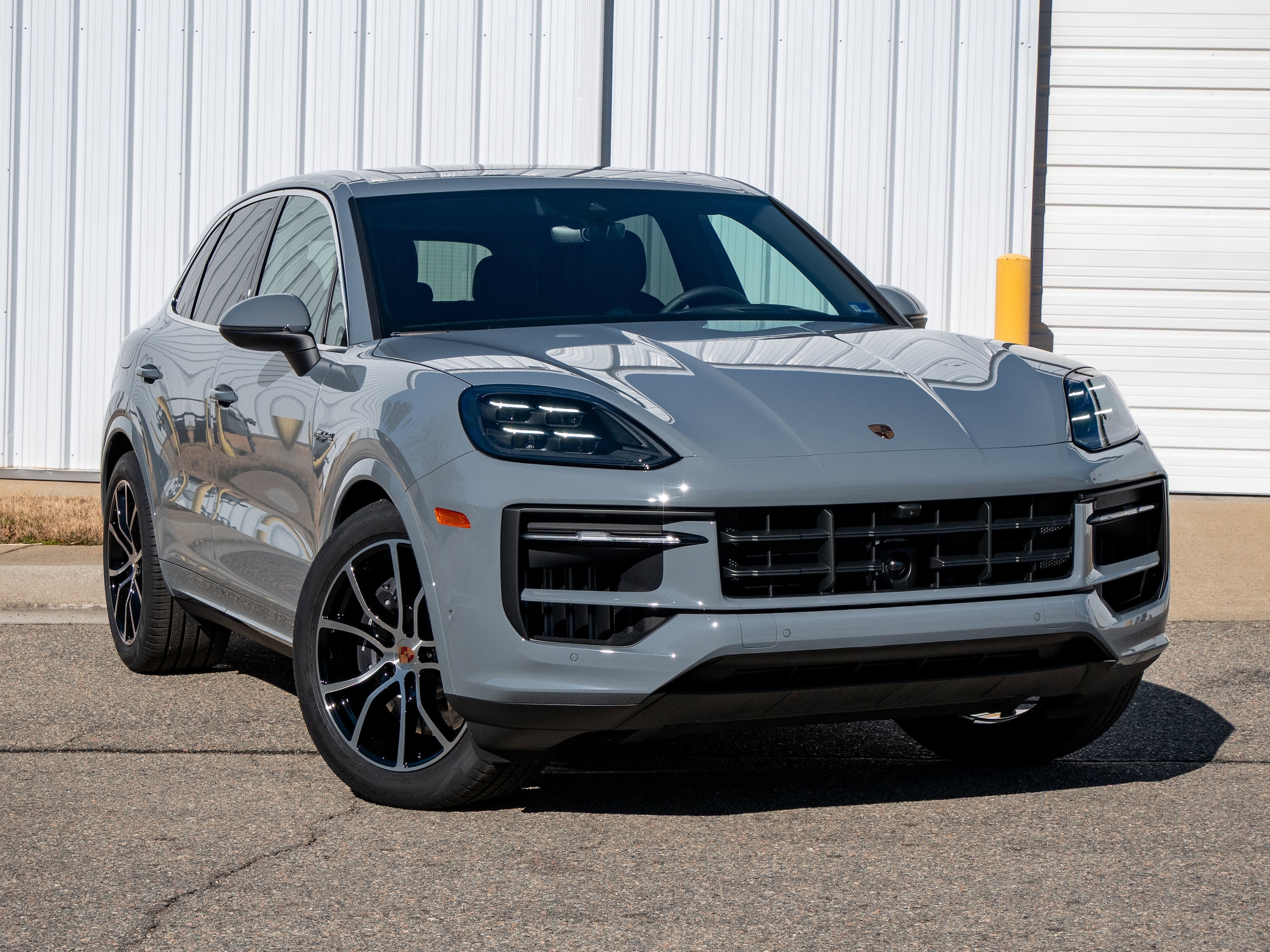 2026 Porsche Cayenne E-Hybrid - Photo 9