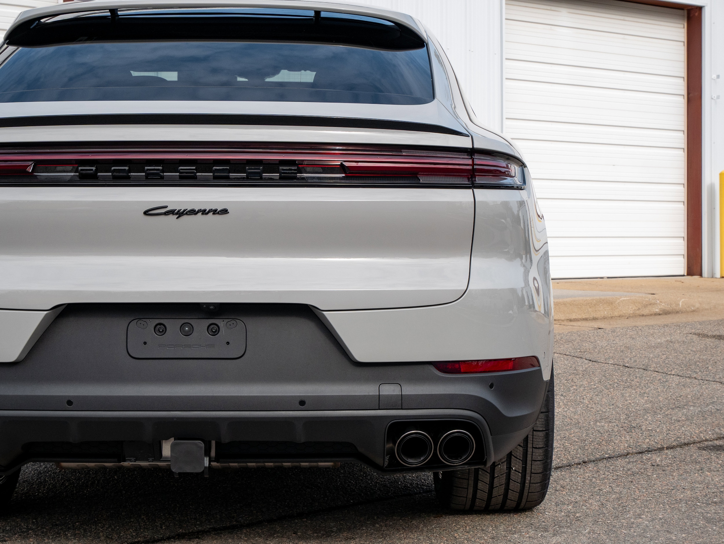 2026 Porsche Cayenne Coup E-Hybrid - Photo 16