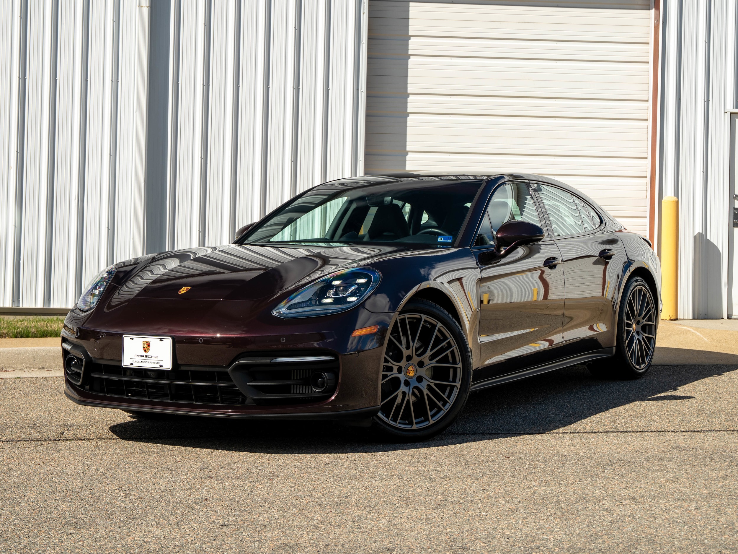 2023 Porsche Panamera Platinum Edition