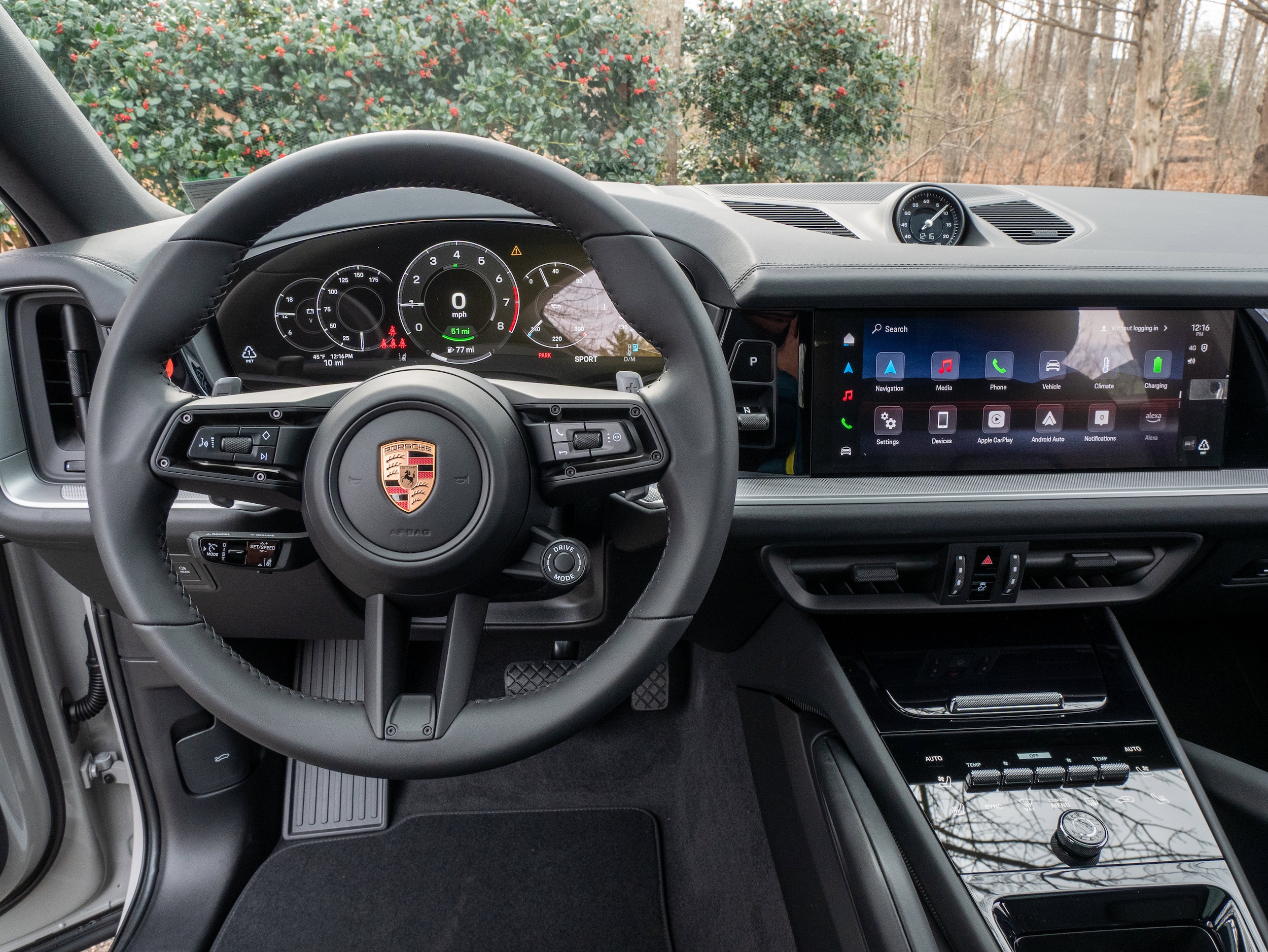 2026 Porsche Cayenne Coup E-Hybrid - Photo 24