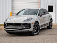 2026 Porsche Macan T