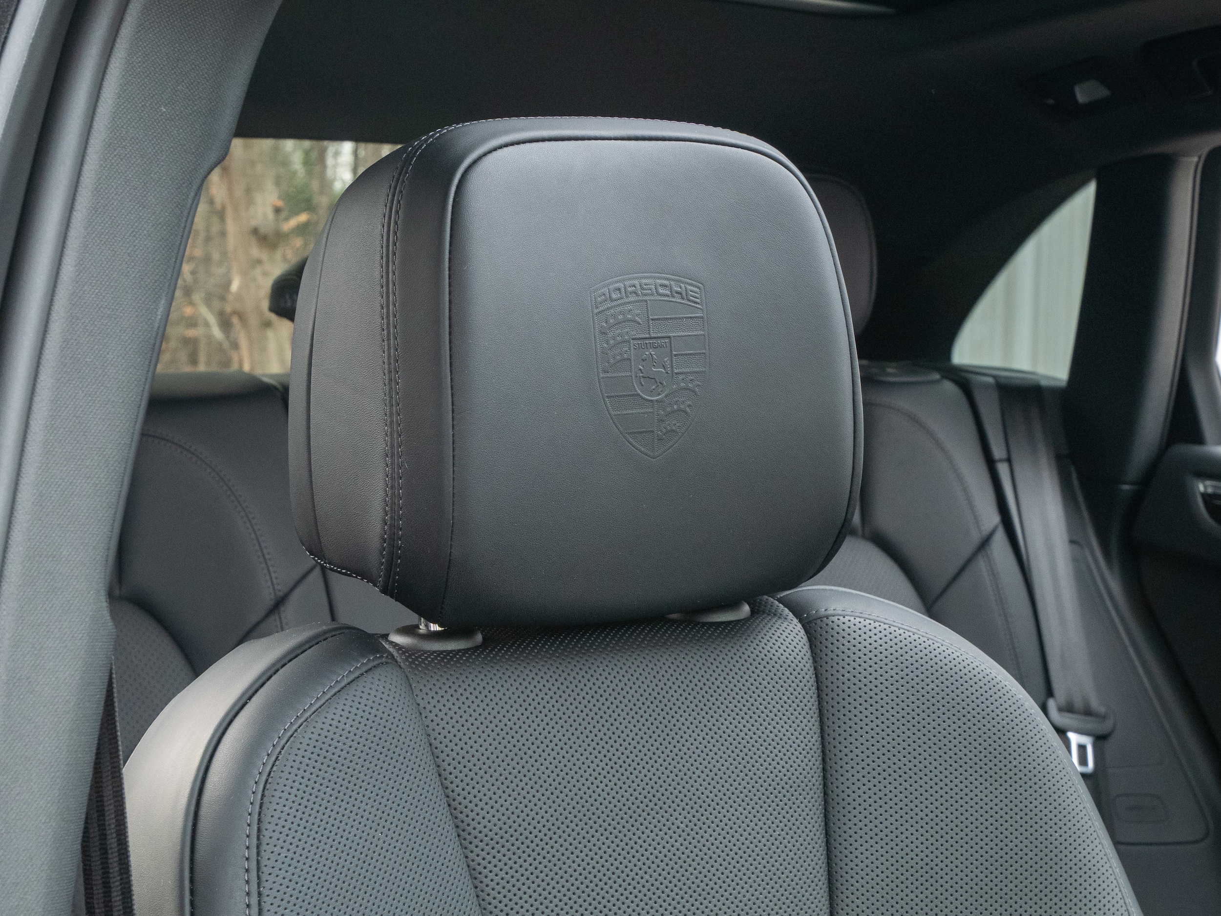 2025 Porsche Macan - Photo 31