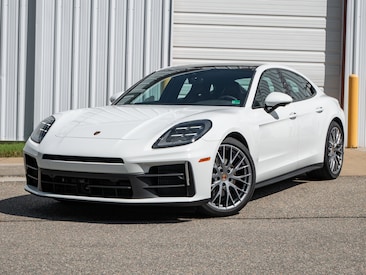 2025 Porsche Panamera