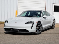 2022 Porsche Taycan RWD