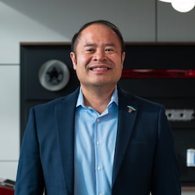 Staff member Ralph Agpaoa  from 3a3437e8f450