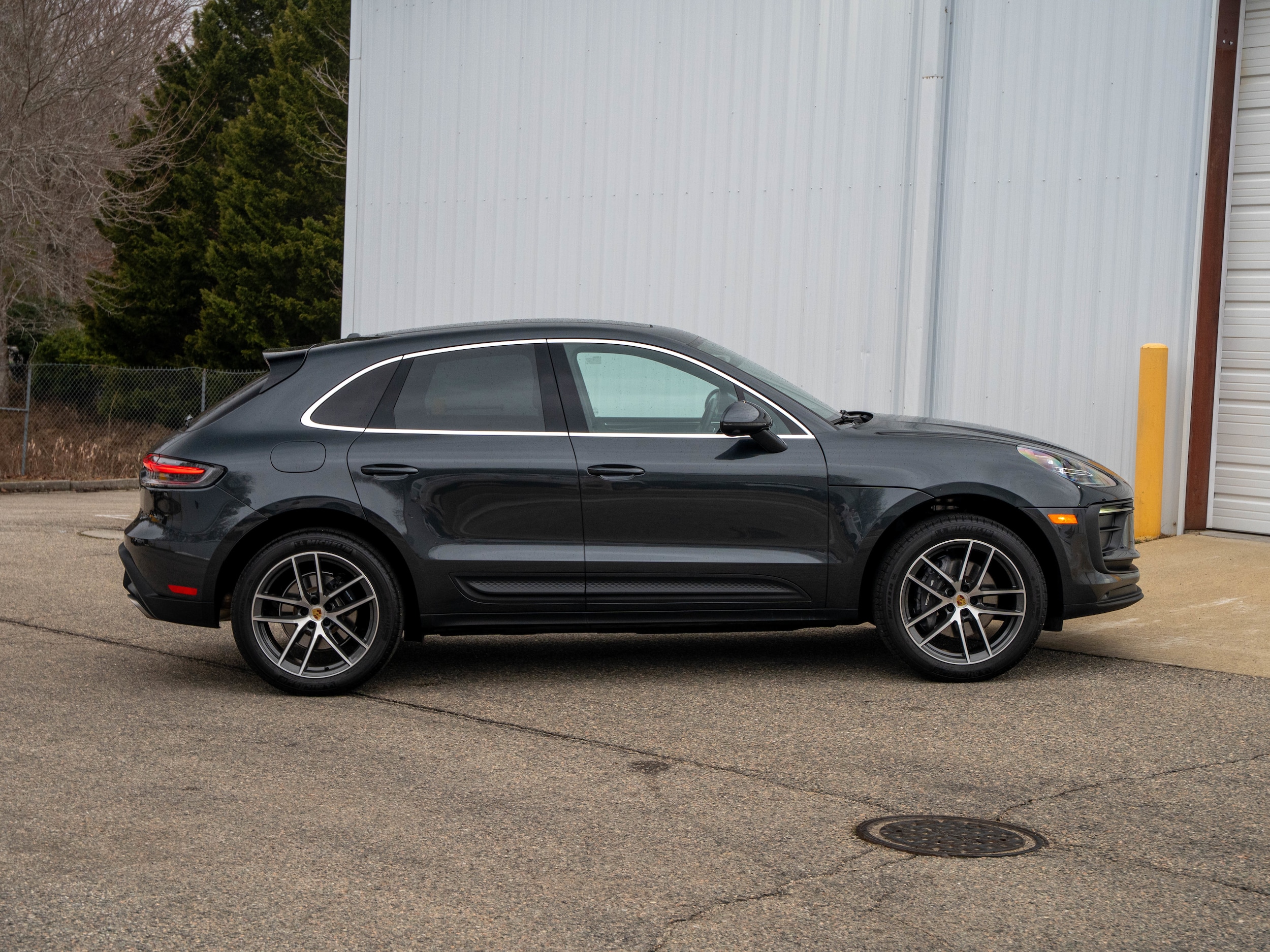 2025 Porsche Macan - Photo 8