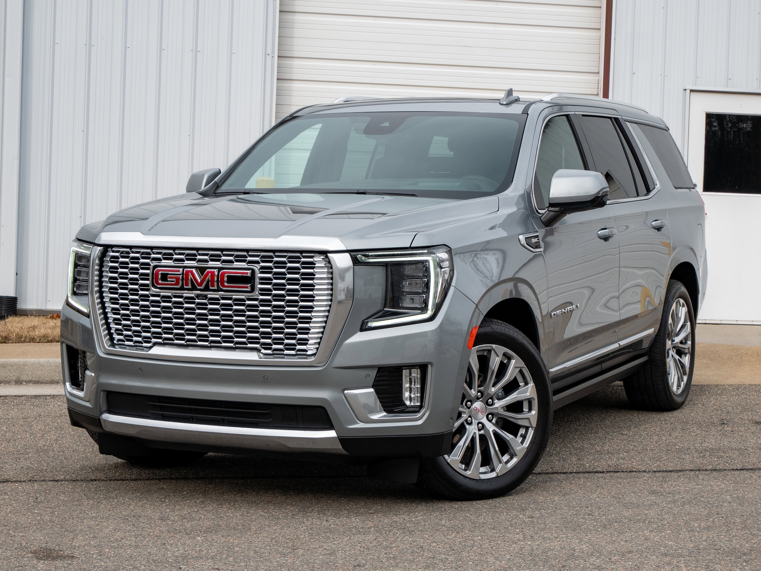 2024 GMC Yukon Denali's photo