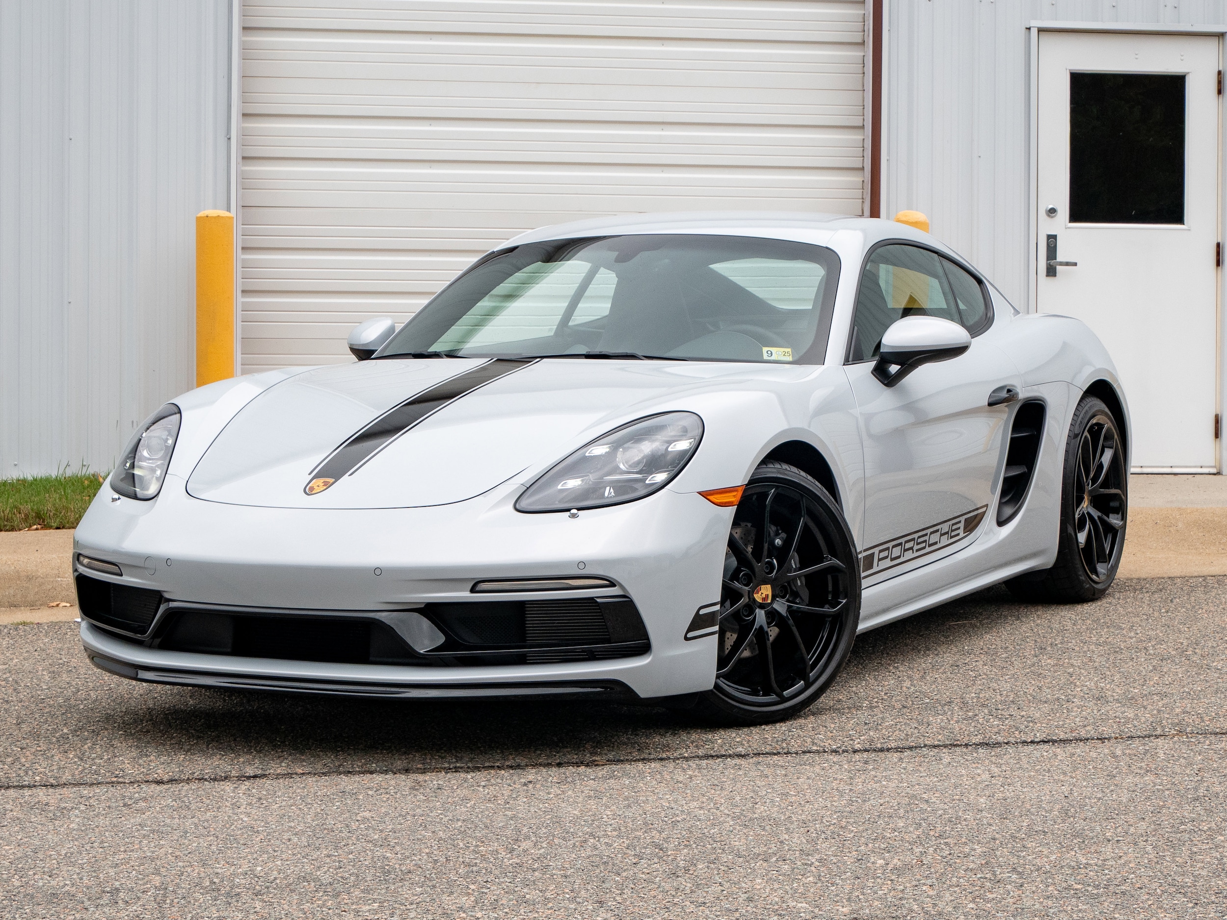 2024 Porsche 718 Cayman Coupe 