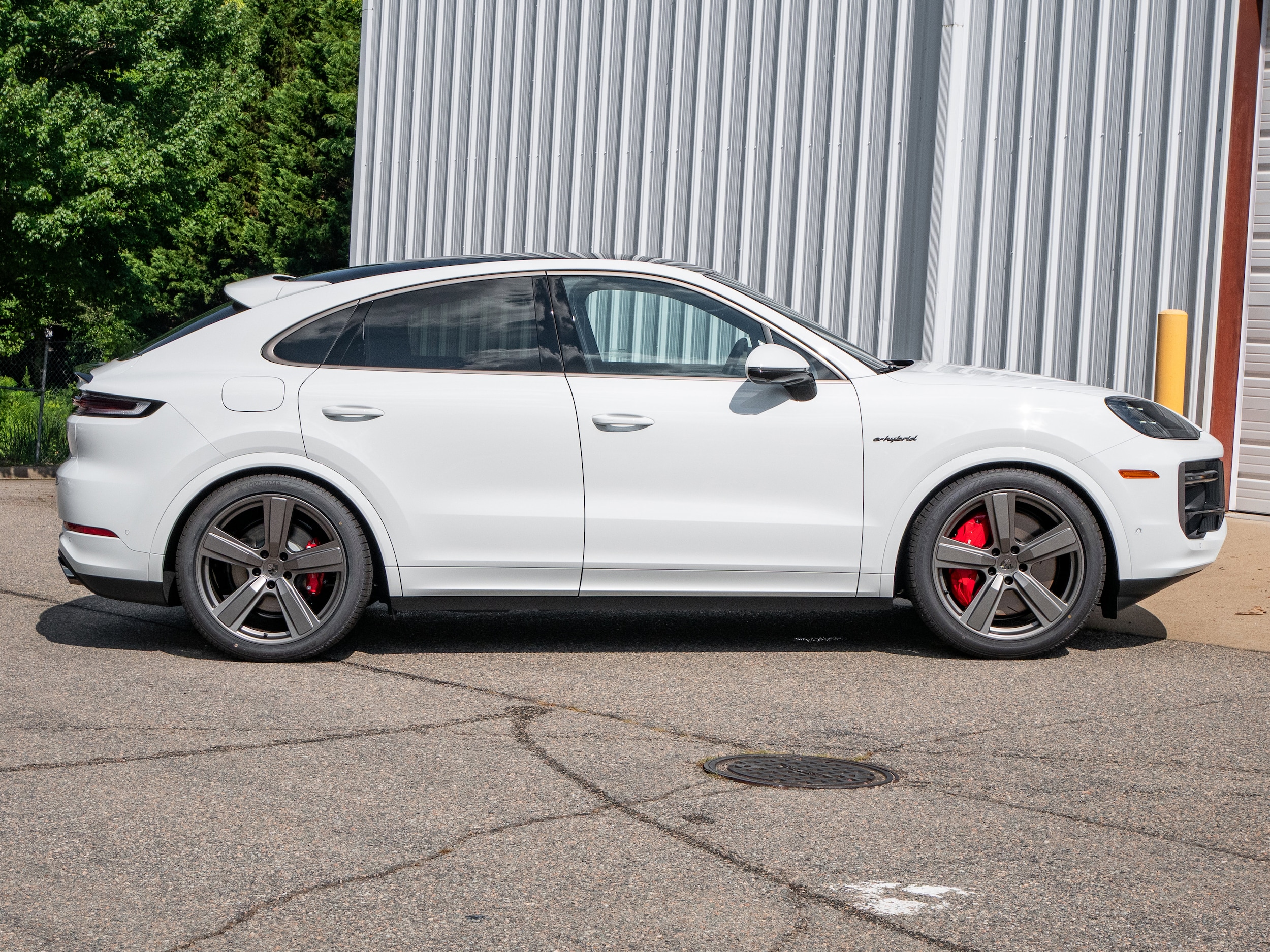 2025 Porsche Cayenne Coup Turbo E-Hybrid - Photo 8