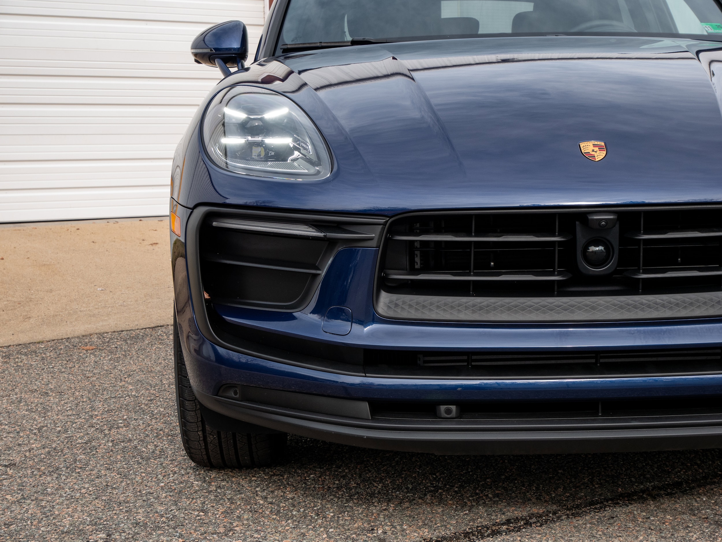 2025 Porsche Macan - Photo 11